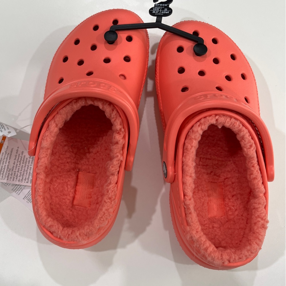 Fleece lined crocs